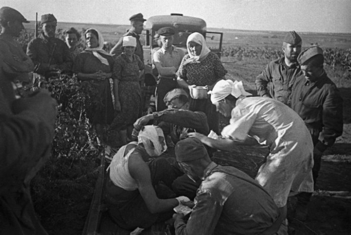 1. Оказание первой помощи пострадавшему лётчику