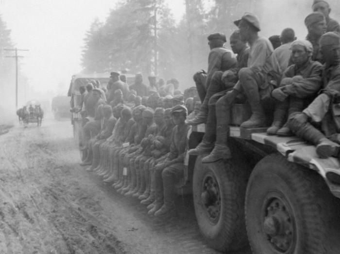 9. Вывоз населения и военнопленных в нацистскую Германию