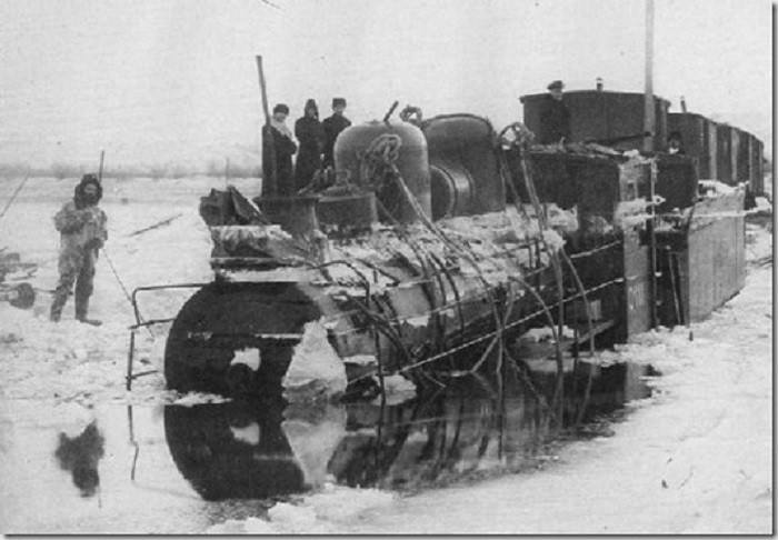14. Ушедший под воду паровоз