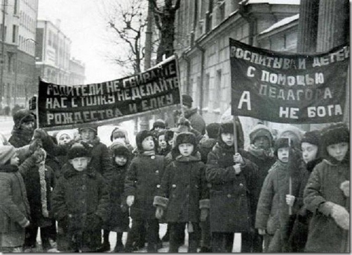 23. Детская демонстрация