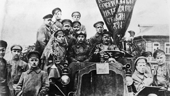 Революционеры - беспредельщики или гуманисты