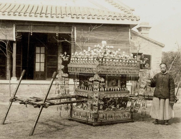 3. Свадебный паланкин