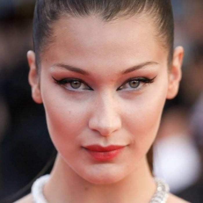 7. Белла Хадид.