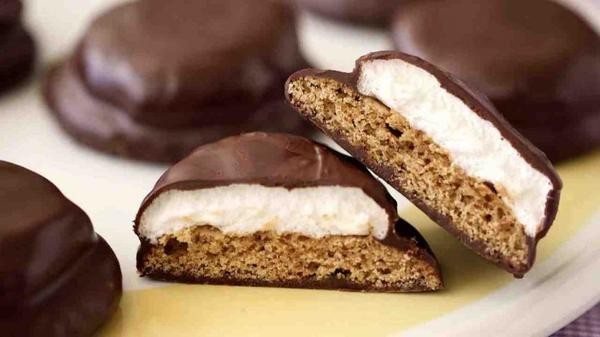 9. Печенье с шоколадной глазурью