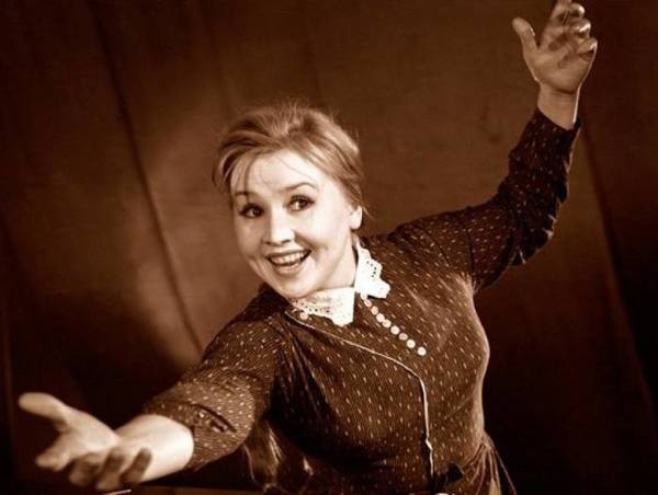 Екатерина Савинова