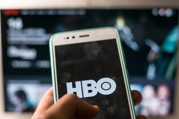 Мистические или детективные сериалы