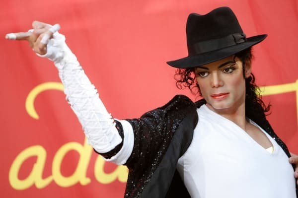 13. Майкл Джексон (Michael Jackson)
