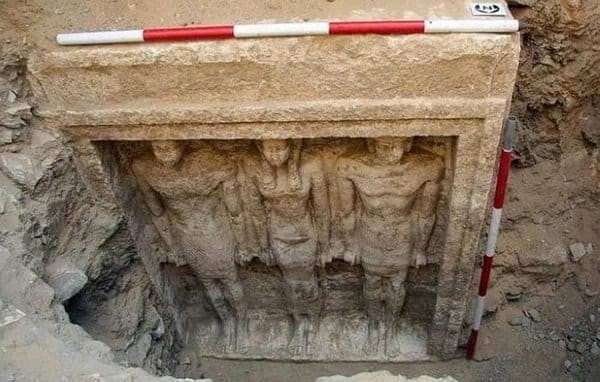 2. Неизвестная царица Египта