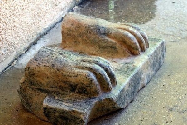 3. Израильский Сфинкс