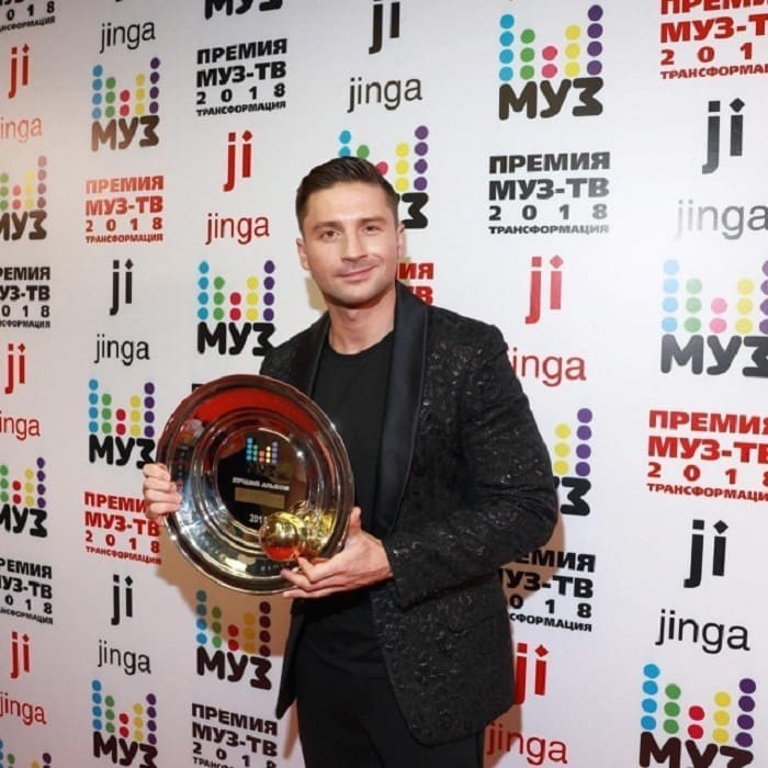 4. «Лучший альбом» — Сергей Лазарев «В ЭпицеNтре»