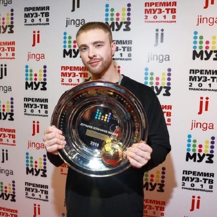 8. «Лучшее мужское видео» — Егор Крид «Потрачу»