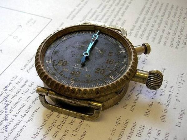 7. Радиевый циферблат часов