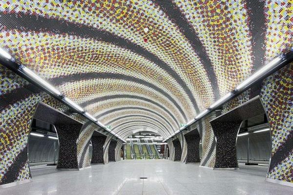 «Сент-Геллерт» (Szent Gellért tér) в Будапеште