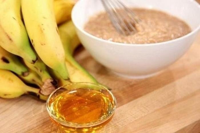 9. Банановая маска для блестящих волос