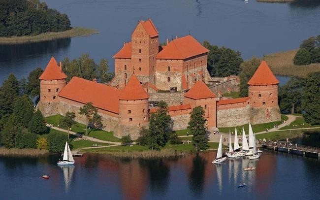 Замок острова Тракай, Литва