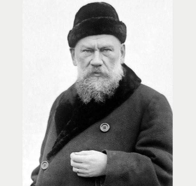 Илья Львович Толстой, родился в 1866 году