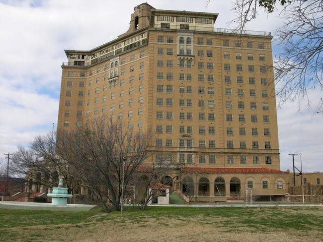 Baker Hotel, Техас