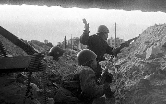 На самом деле, Сталинградских битв было две: надземная и подземная