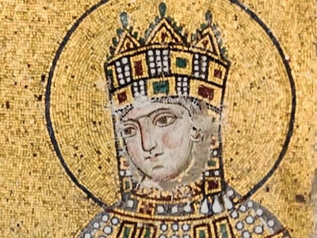 7. Императрица Зоя Порфирородная: создание собственной косметической лаборатории