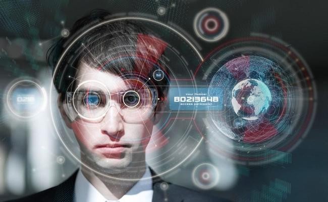 Вы сможете проверять электронную почту с помощью контактных линз