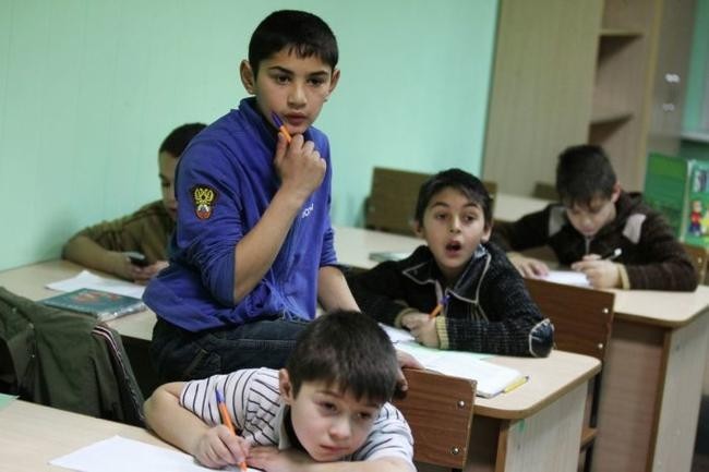 Обязательно образование по-цыгански и много ли знал счастливый обладатель аттестата