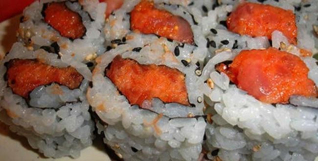 Острые роллы с тунцом