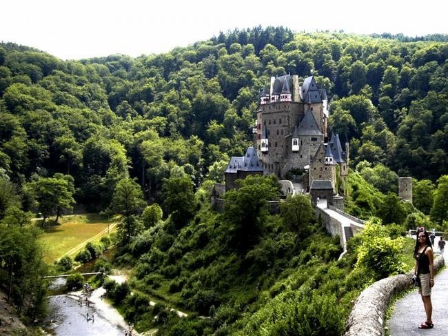 Замок Эльц, Германия