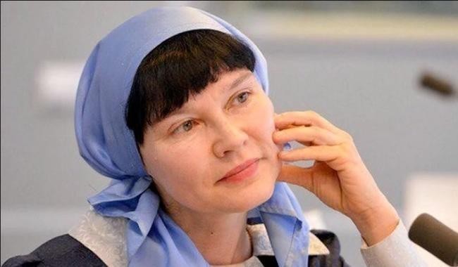 Алёна Стерлигова