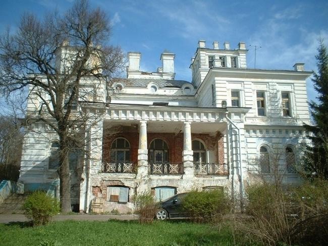 Усадьба Филиппова в поселке Спортбаза, Московской области