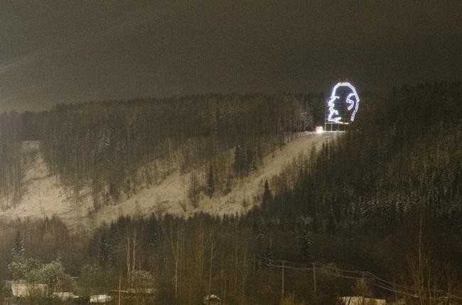 Светящаяся голова