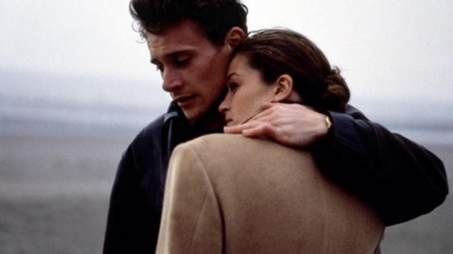 Идеальная любовь! / Parfait amour! (1996)