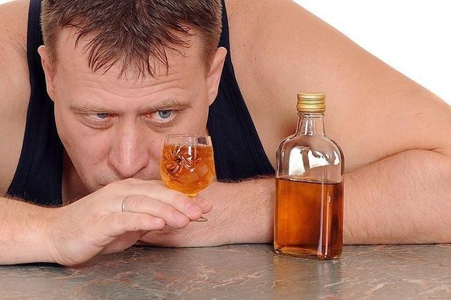 Наркоман (он же алкоголик, сексоголик)