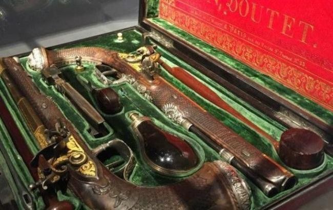 8. Кремниевые пистолеты Симона Боливара