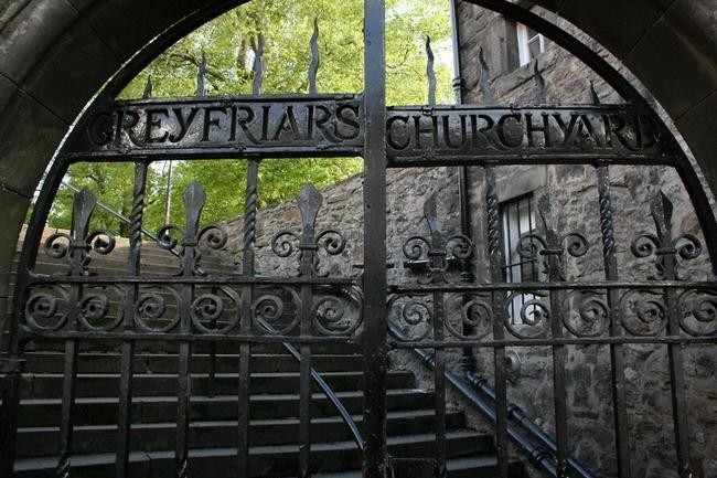 Greyfriars Kirkyard, Эдинбург