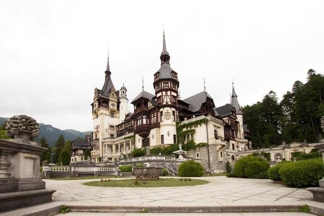 2. Замок Пелеш, Румыния