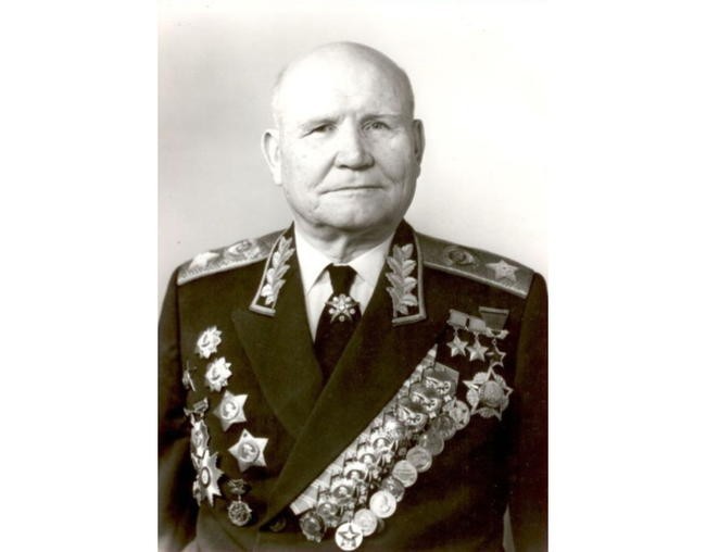 Антонина Васильева и маршал Конев