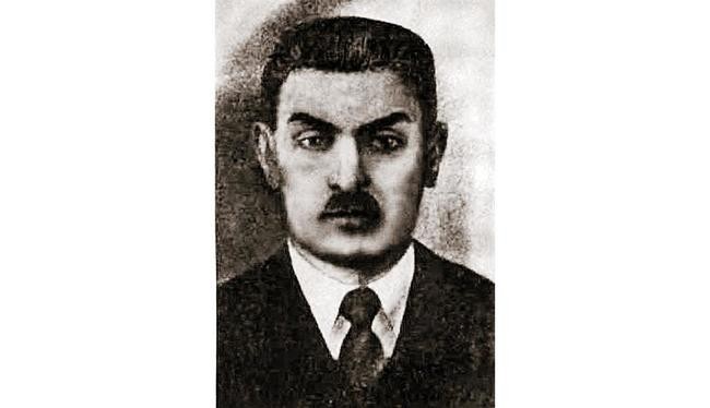 Отношения с коммунистами