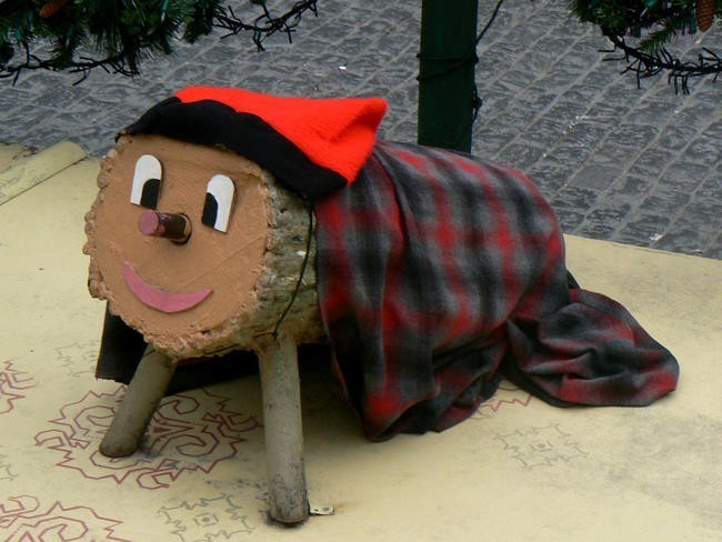 Каталония - Tió de Nadal