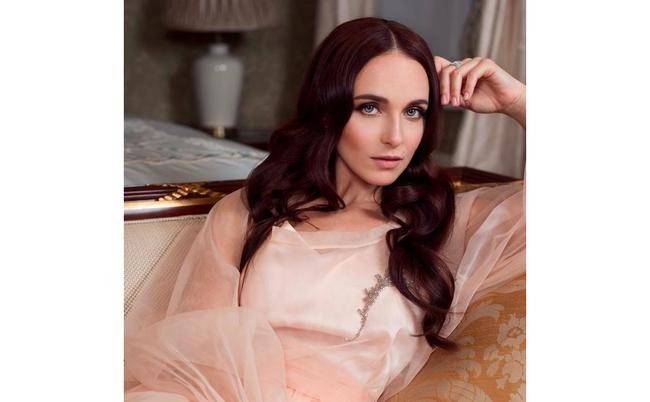 Анна Снаткина