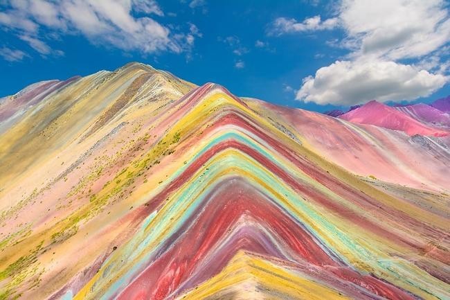 Радужная гора, Перу