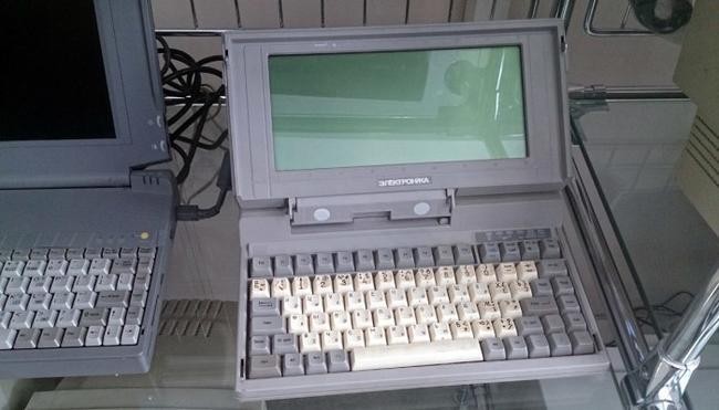 1. «Электроника МС 1504»