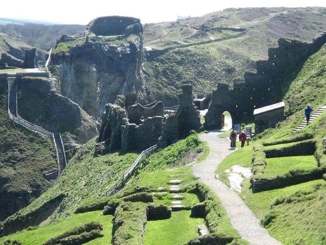 Все глубже в историю