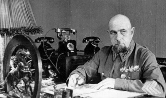 Участие в Октябрьской революции