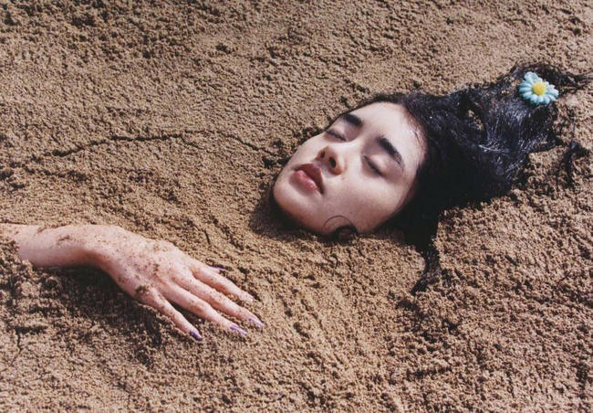 Отель «Птичья клетка» / Paran daemun (1998)