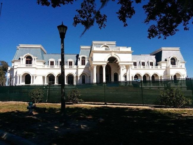 Версаль, Уиндермир, Флорида