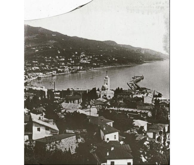 2. Панорама Ялты