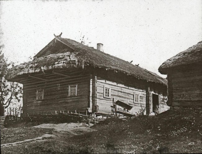 14. Деревянная усадьба