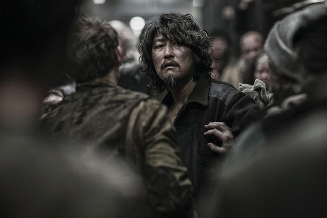 Сквозь снег / Snowpiercer (2013)