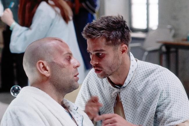 12 обезьян / 12 Monkeys (1995, Терри Гиллиам)