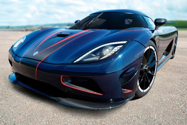 3-е место: Koenigsegg Agera R (418,4 км/ч)